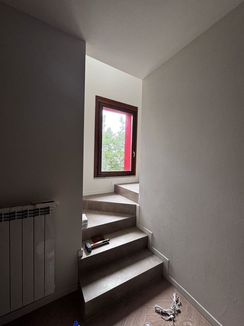 Villa trifamigliare