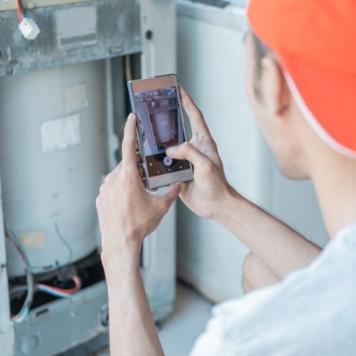 Trends Shaping the HVAC Industry: Smart Controls, Electrification, and Efficient Heat Pump Installation