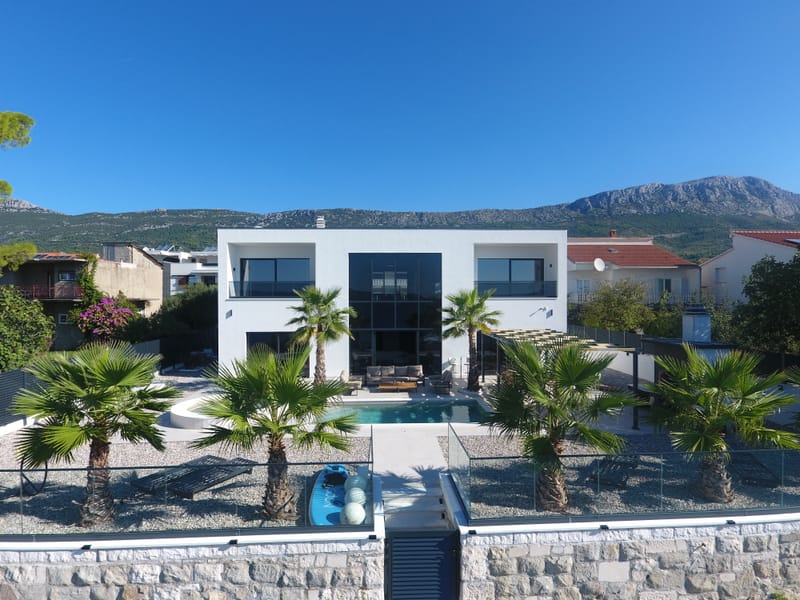 Moderne Villa Kaštel Kambelovac