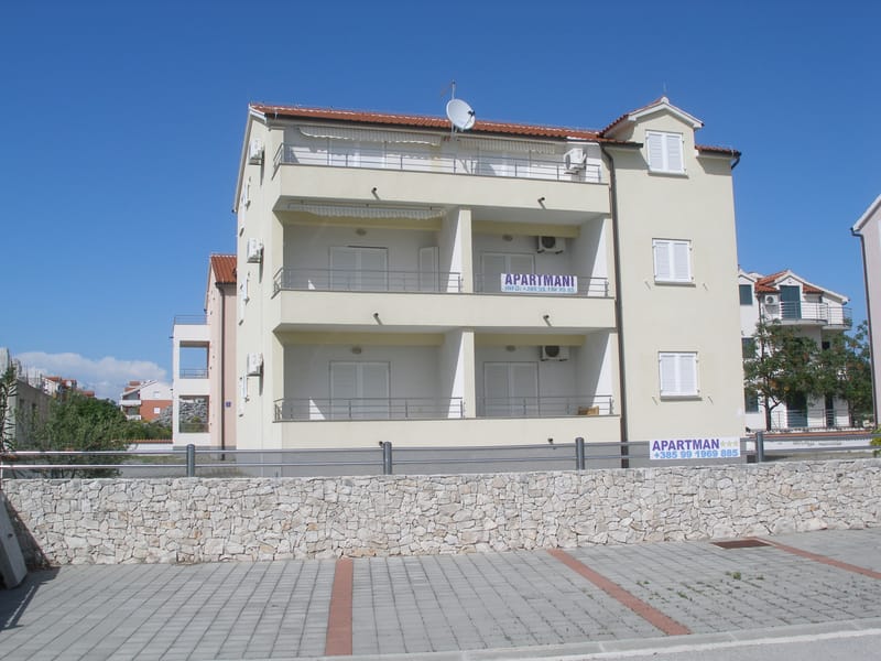 Apartments Srima