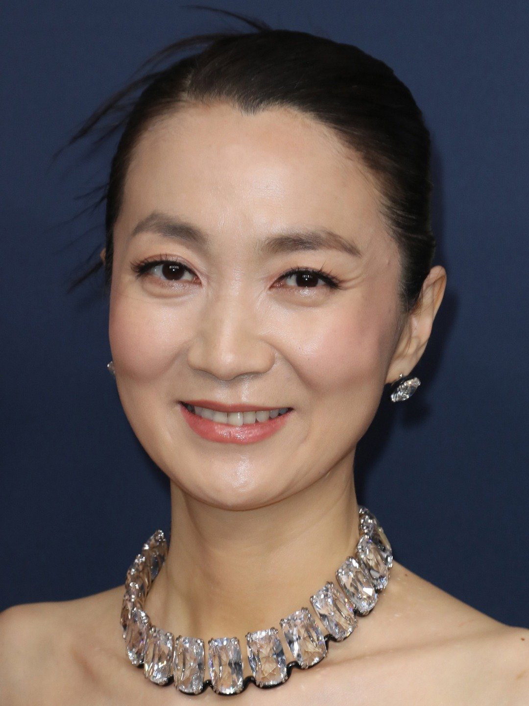ACTRESS