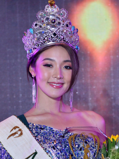 MISS EARTH 2022