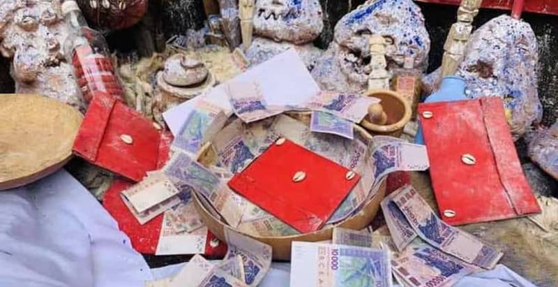 Rituels de richesse (portefeuille/valise/calebasse magiques)