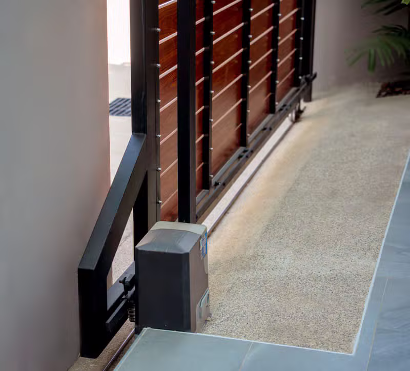 Magnifique portail coulissant design