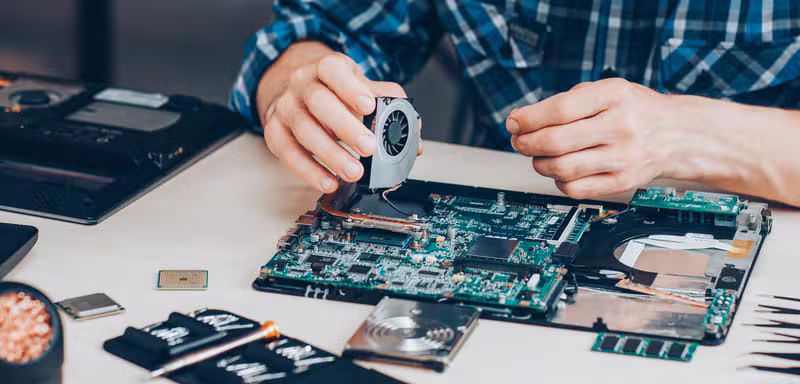 Professional laptop motherboard and fan repair
