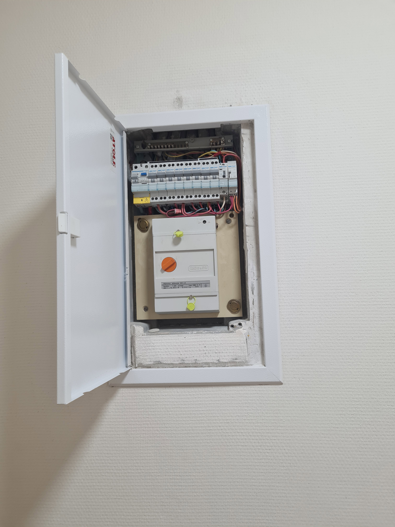 Rénovation complète d'un tableau électrique à Saint-Herblain