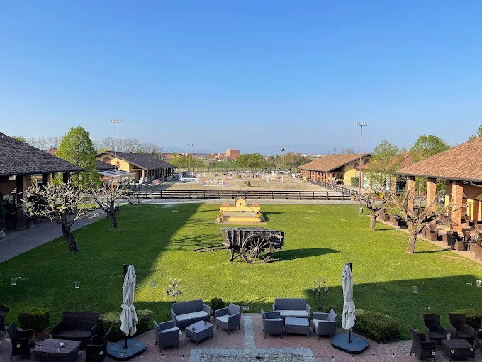 Immagine galleria per  La Brianza sembra appartenere a un'epoca senza tempo grazie a luoghi come La Camilla