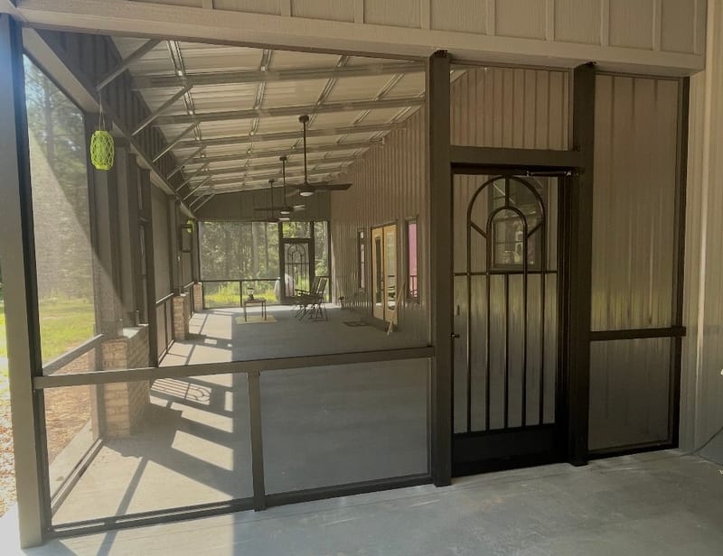 Custom interior glass staircase railing