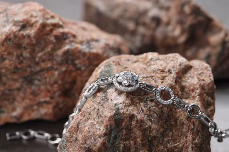 Halo Station Chain Bracelet