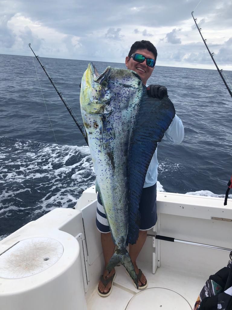 Escape for an unforgettable fishing expedition in world renowned Costa Rican Pacific waters. Turn your dream into reality. Battle legendary fighters like Marlin, Sailfish, Mahi Mahi, Wahoo, Tuna, and Rooster Fish! 