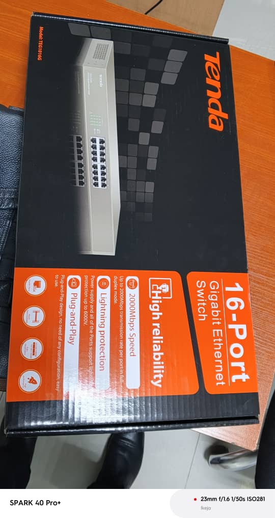 Tenda 16 Port