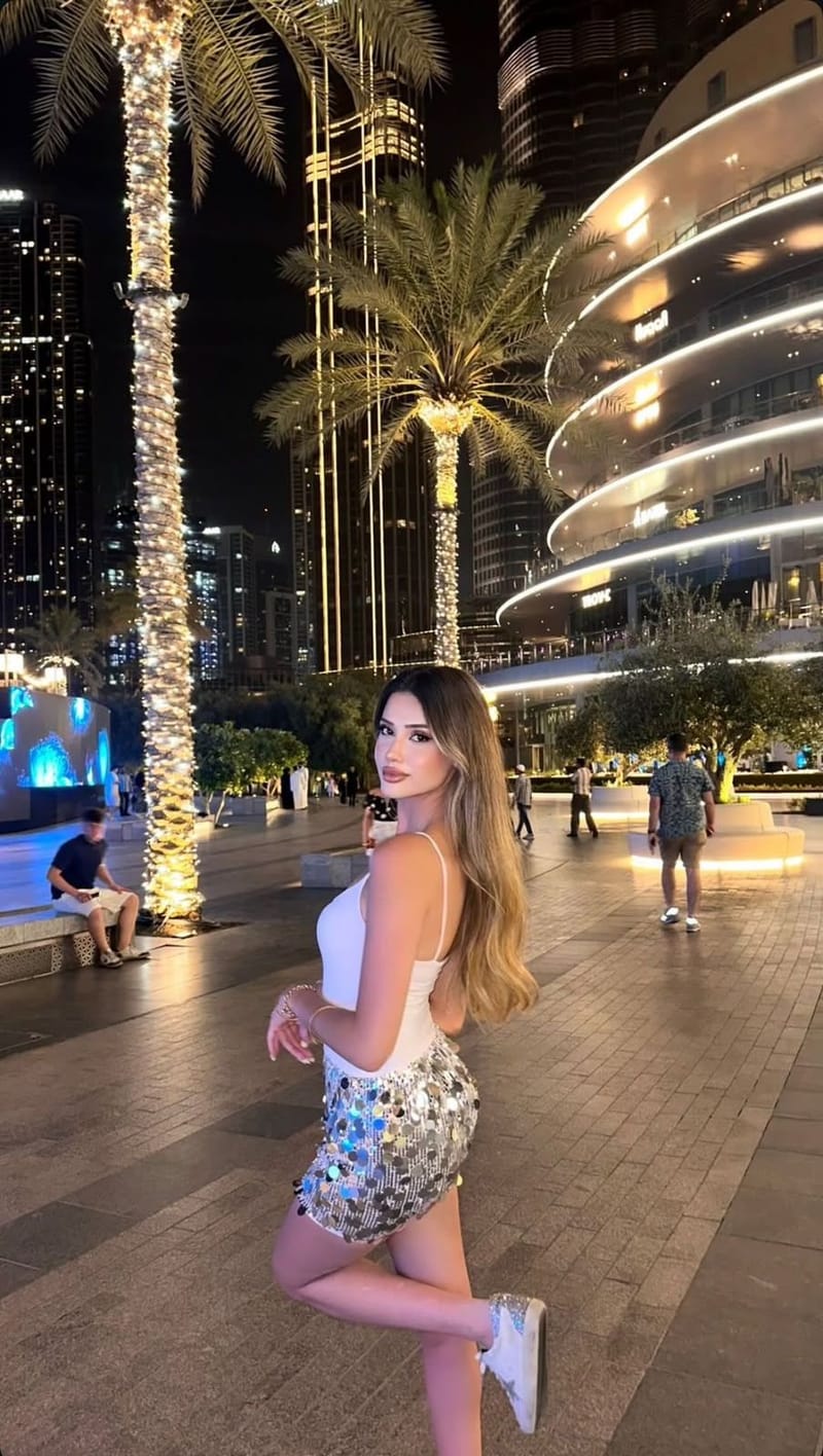 Melis E.