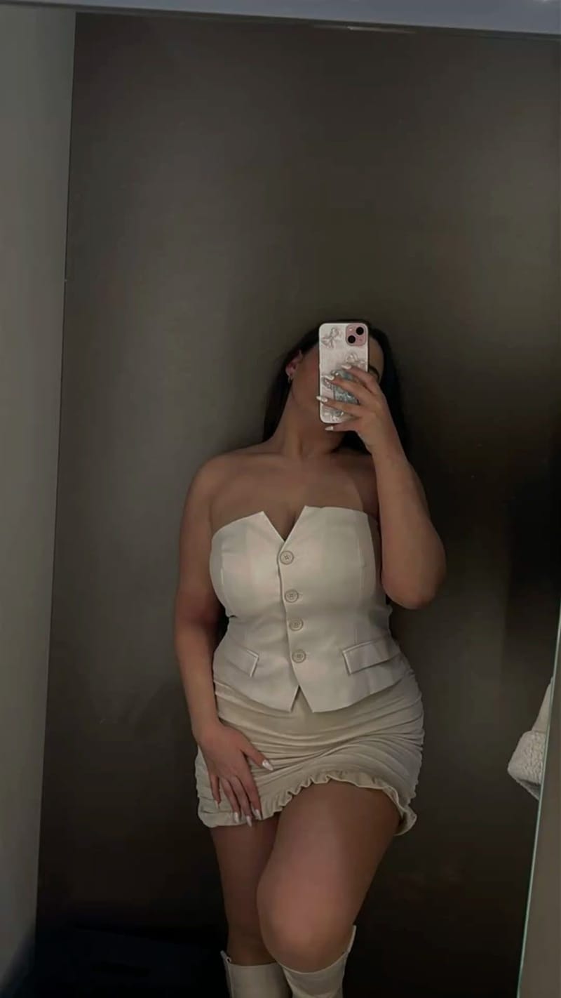 Gamze Ç.