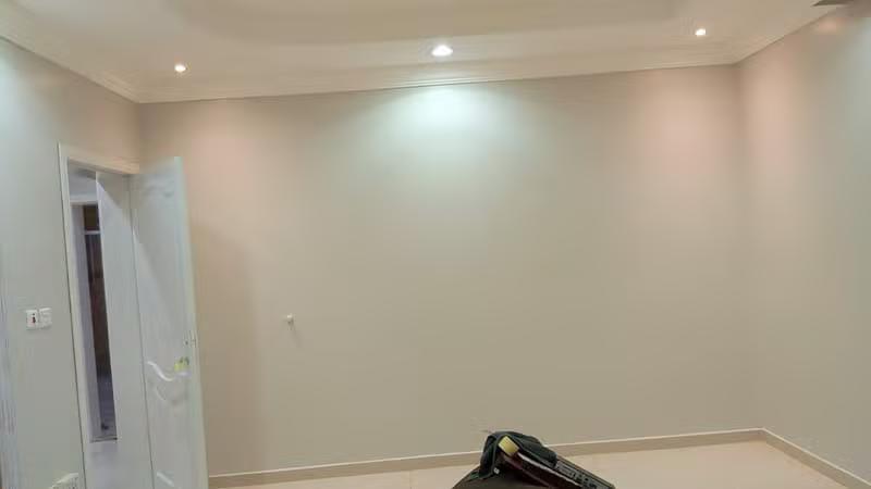 تشطيبات دهان داخلية متقنة