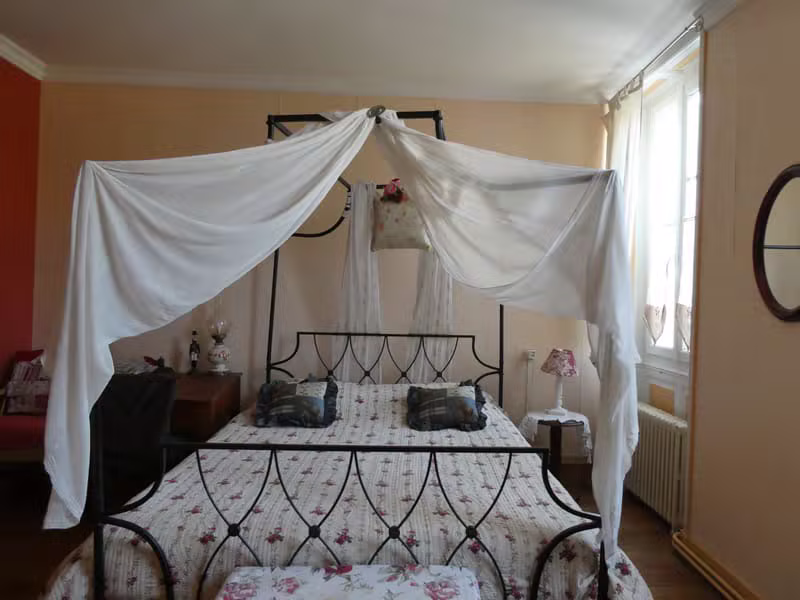 Chambre baldaquin