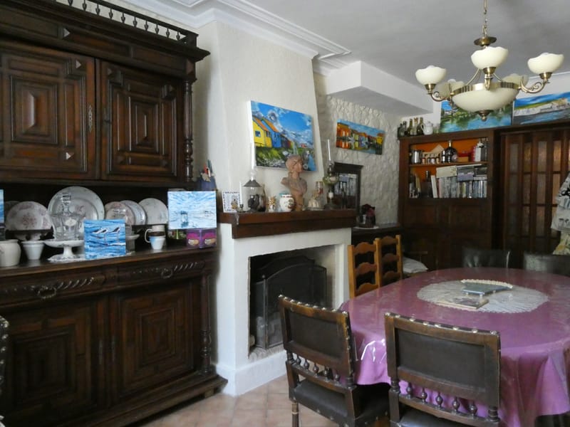 Petit-déjeuner maison servi au Clos st Jacques