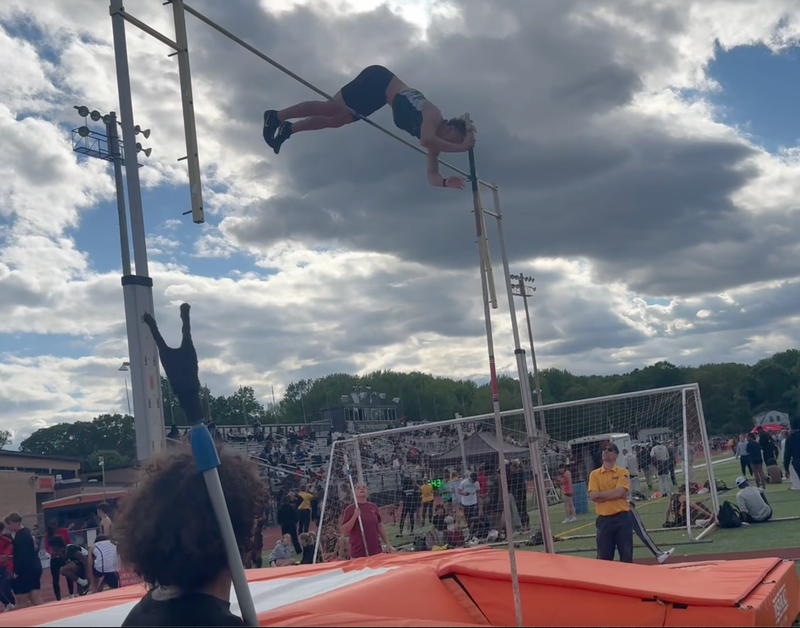 New Outdoor School Record