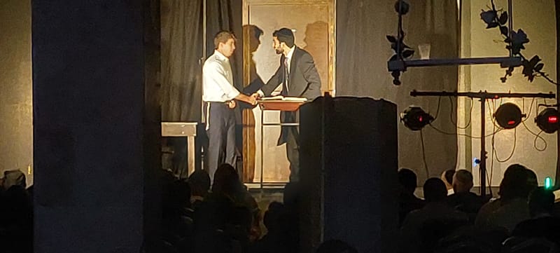 דלת פתוחה - תיאטרון הנני