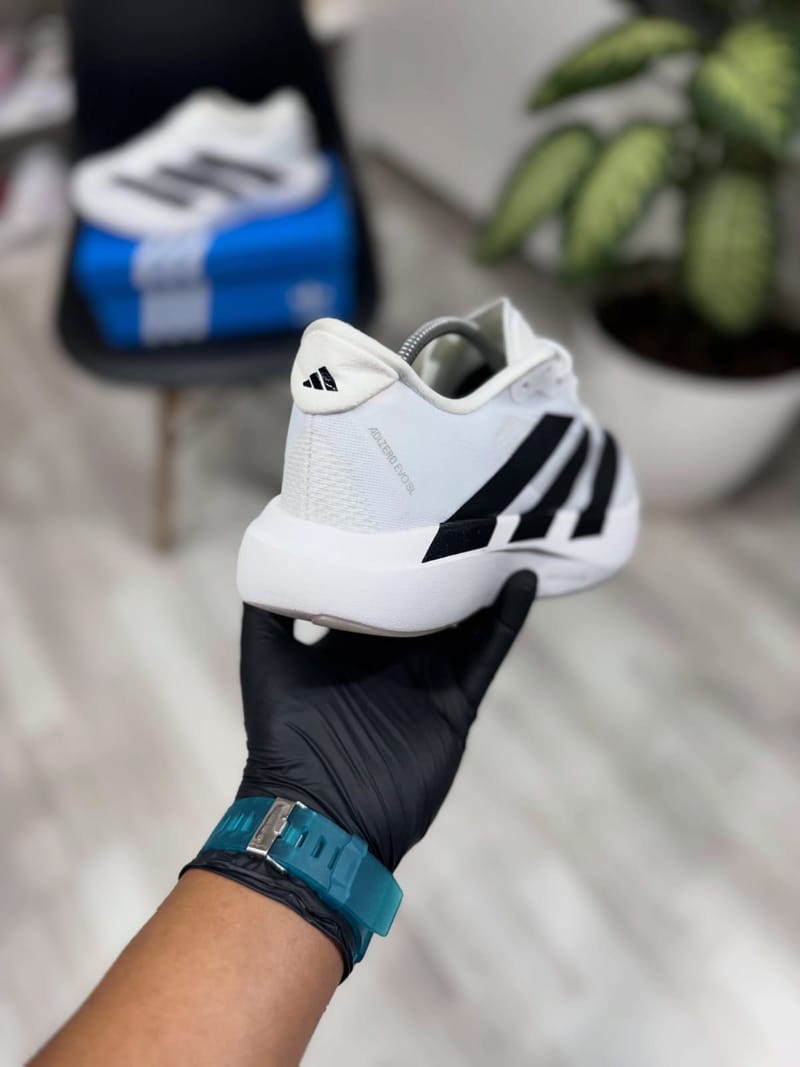 NB New Runing Shoes detail