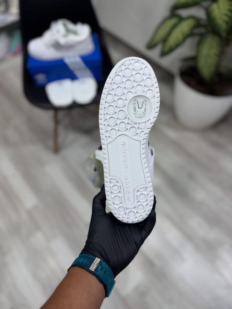 Adidas yo visto asi detail