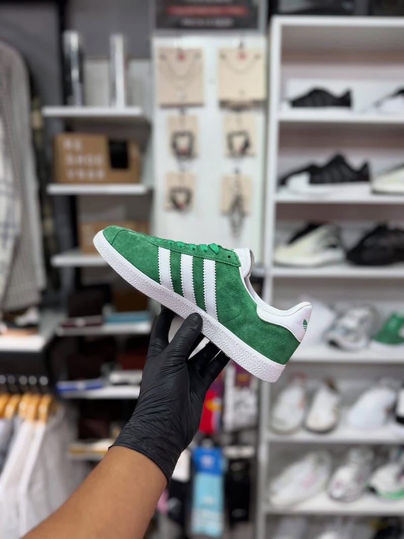 Adidas GAZELLE detail