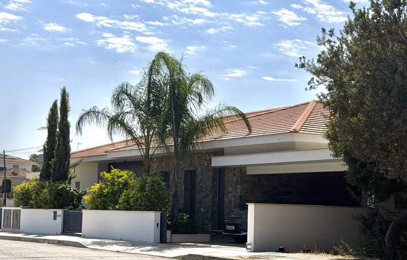 PRIVATE RESIDENCE