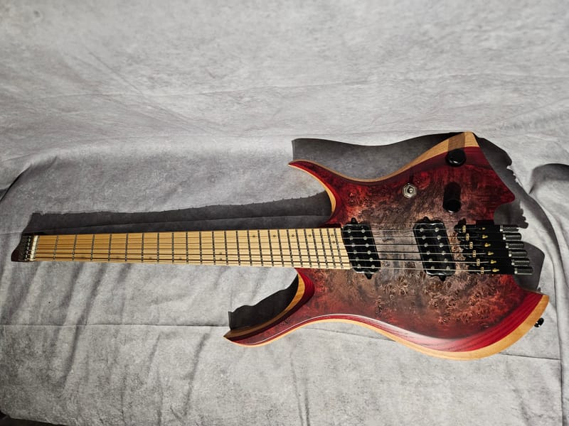 Détail 1 de NK Guitars 6 cordes 