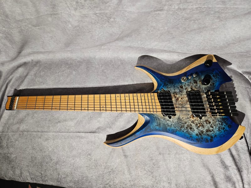 Détail 1 de NK Guitars 7 cordes