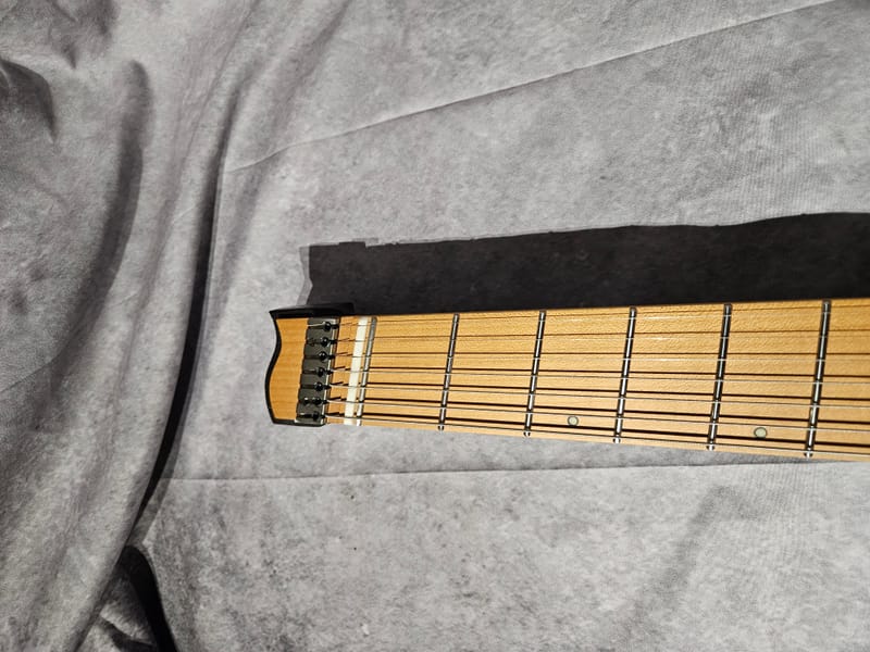 Détail 6 de NK Guitars 7 cordes