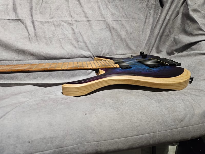 Détail 8 de NK Guitars 8 cordes
