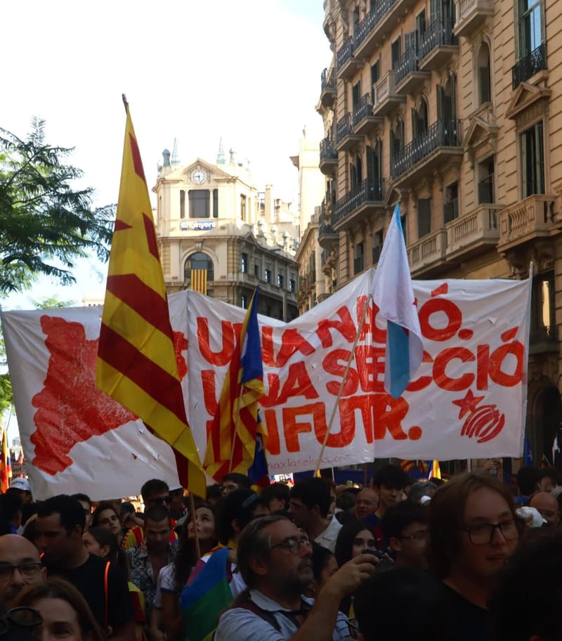 Equip femení celebrant al centre