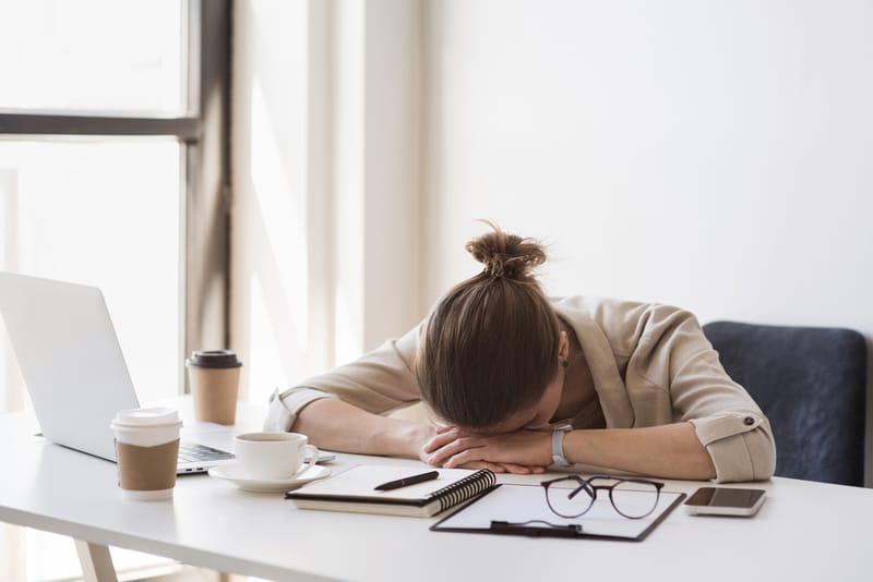 🌿 Fatigue & alimentation : pourquoi vous manquez d’énergie (et comment y remédier)