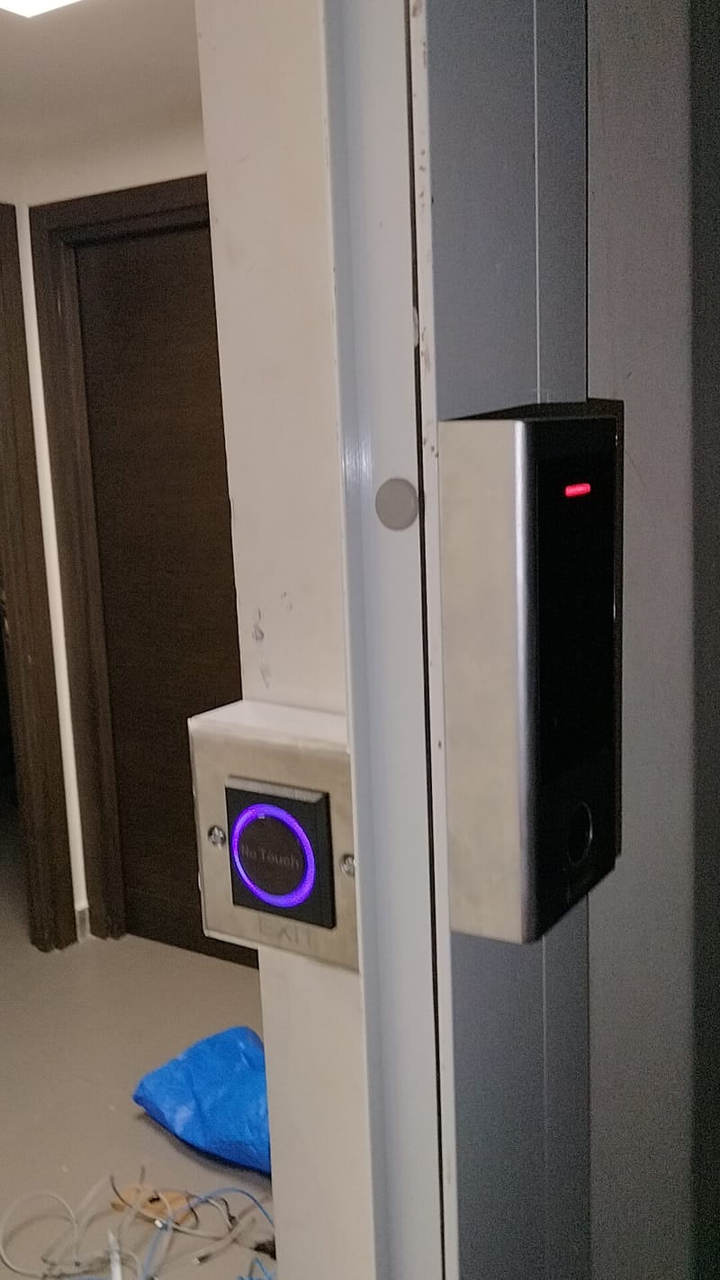 🔐 Successfully Installed Access Control System