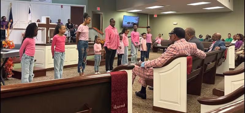 Youth praise dance team performing