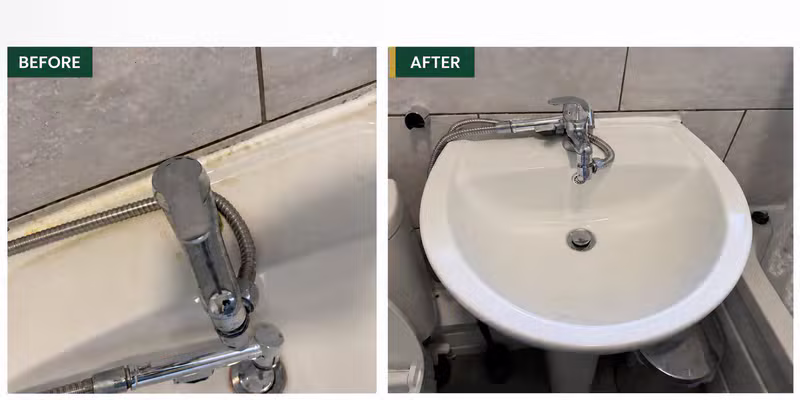 Bathroom Basin Deep Clean