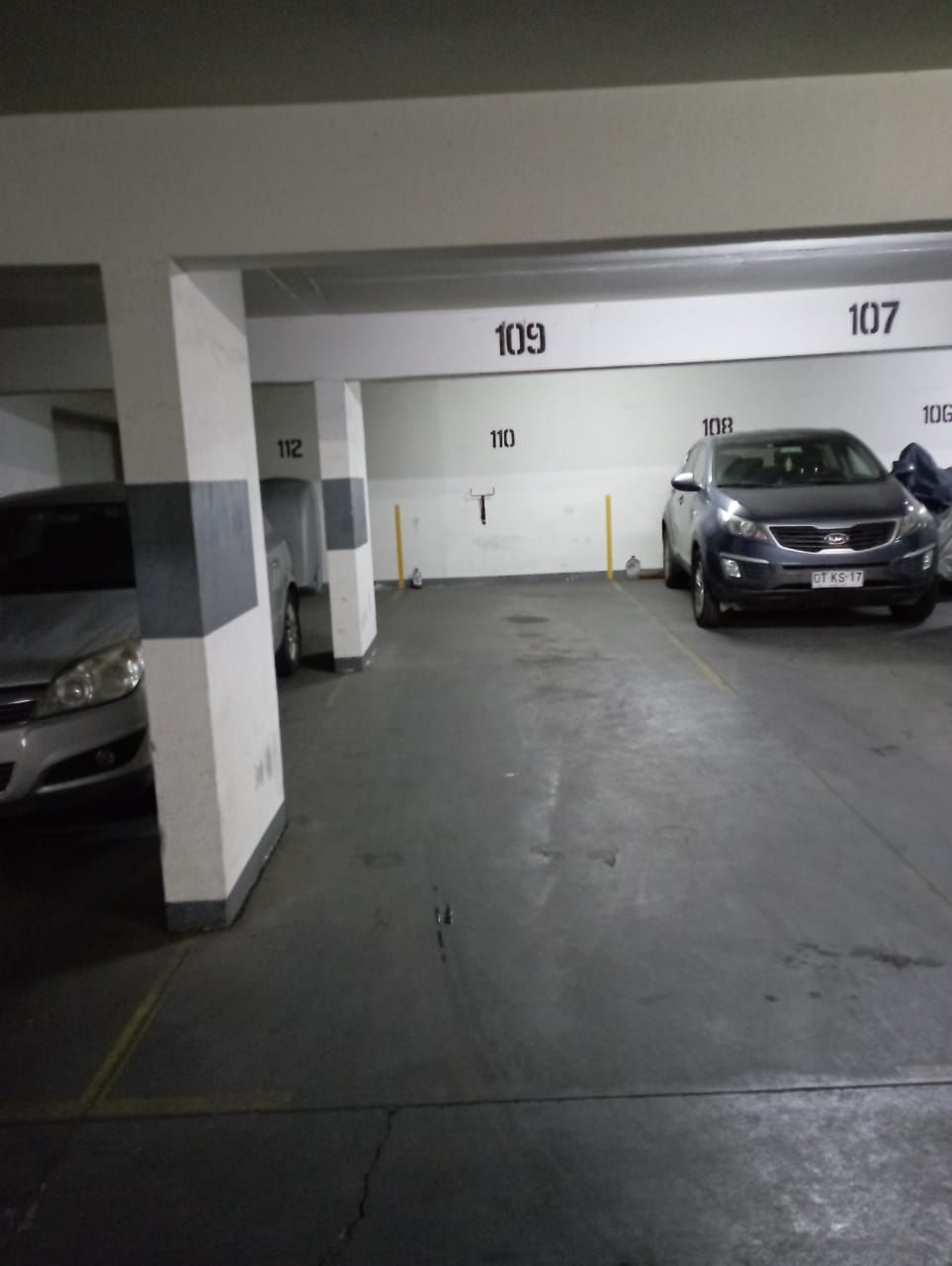 2 ESTACIONAMIENT0S EN TANDEM (109 Y 110)