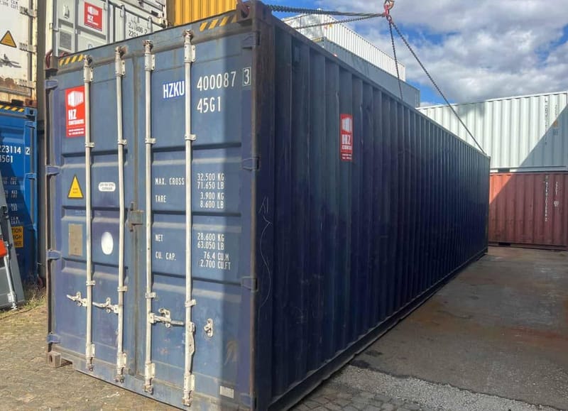 Contenedor marítimo usado 40’ High Cube CW – HZKU 400 087-3