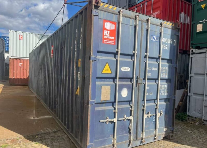 Contenedor marítimo usado 40’ High Cube CW – HZKU 400 087-3 détail 1