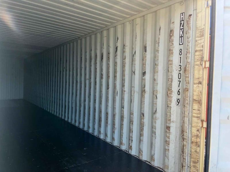 Contenedor marítimo 40' High Cube One Trip – RAL 1014 detalle 7
