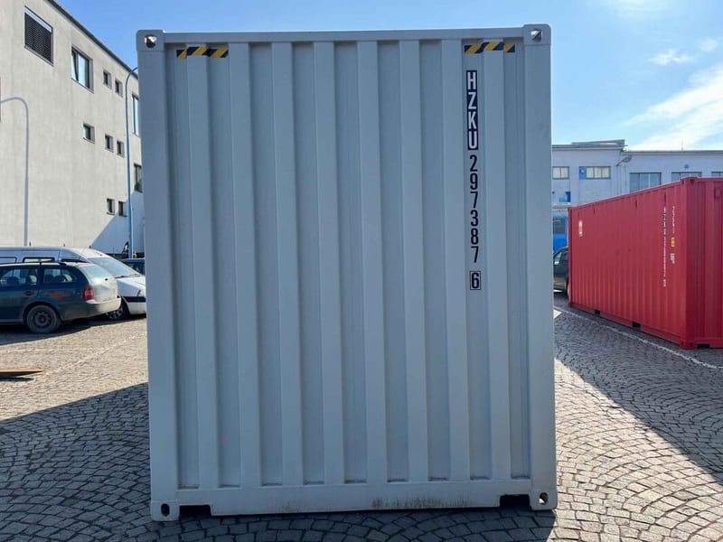 Contenedor 20' High Cube con puerta enrollable – RAL 7035 detalle 5