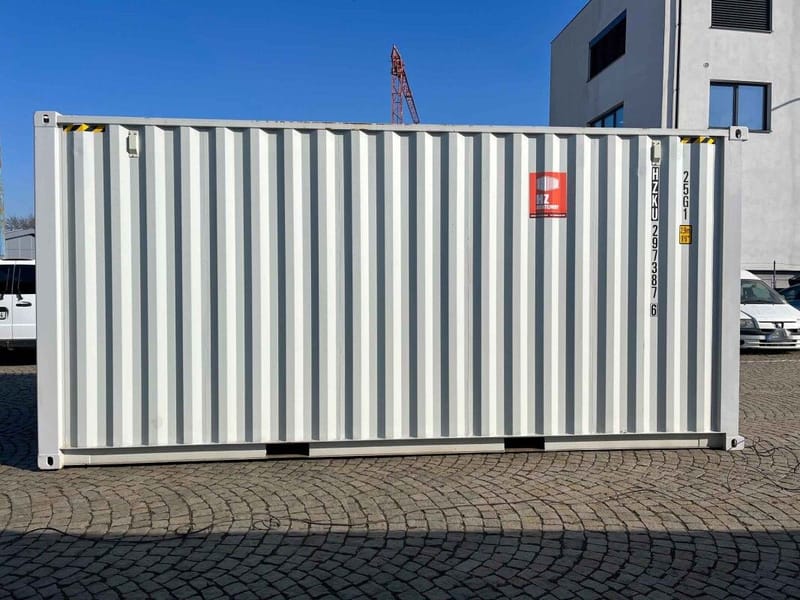 Contenedor 20' High Cube con puerta enrollable – RAL 7035 detalle 4