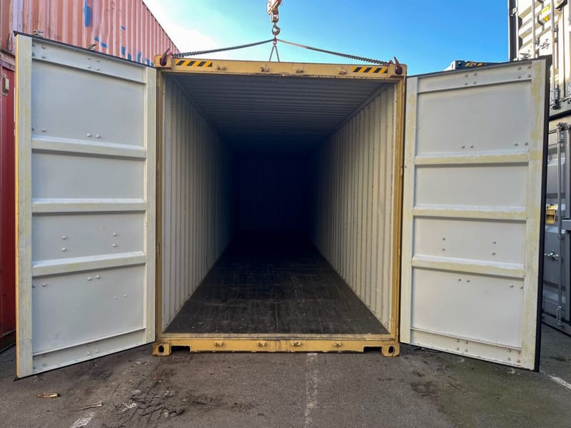 Contenedor 40' High Cube – RAL 1015 detalle 6