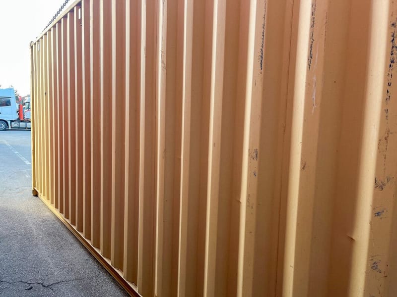 Contenedor 40' High Cube – RAL 1015 detalle 9
