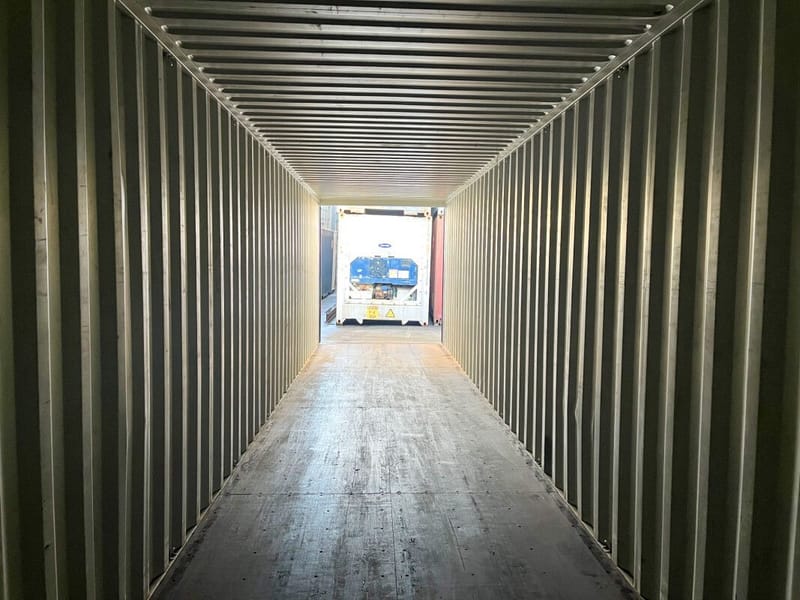 Contenedor marítimo 40' High Cube IICL5 – RAL 5013 detalle 10