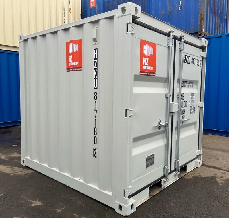 Contenedor marítimo de 8 pies IICL 6 – RAL 7035 detalle 3
