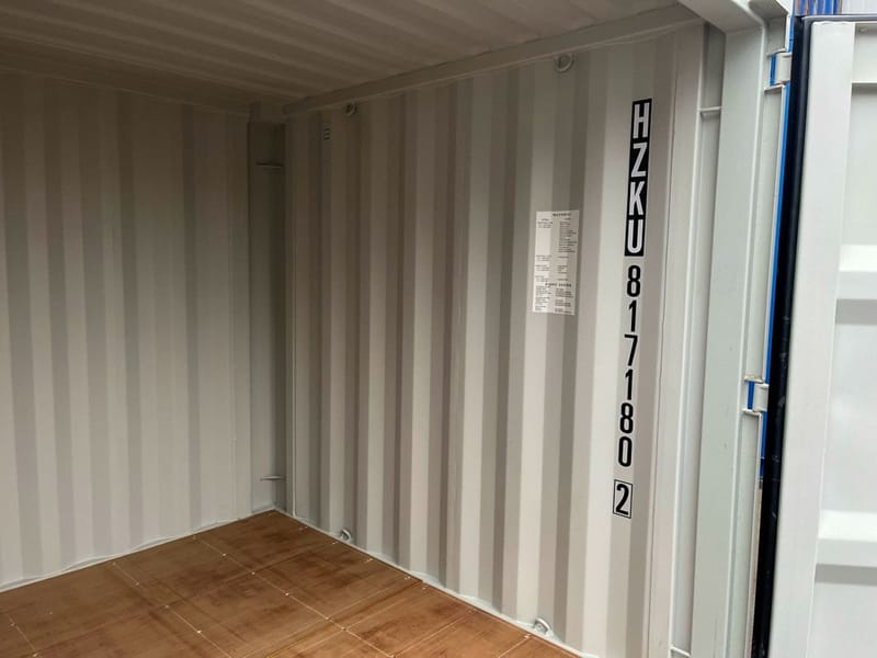 Contenedor marítimo de 8 pies IICL 6 – RAL 7035 detalle 5