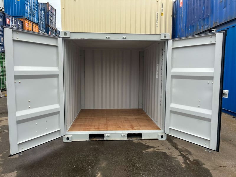 Contenedor marítimo de 8 pies IICL 6 – RAL 7035 detalle 6