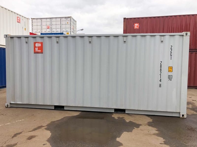 Contenedor marítimo 20' con puerta Hörmann y apertura lateral detalle 5