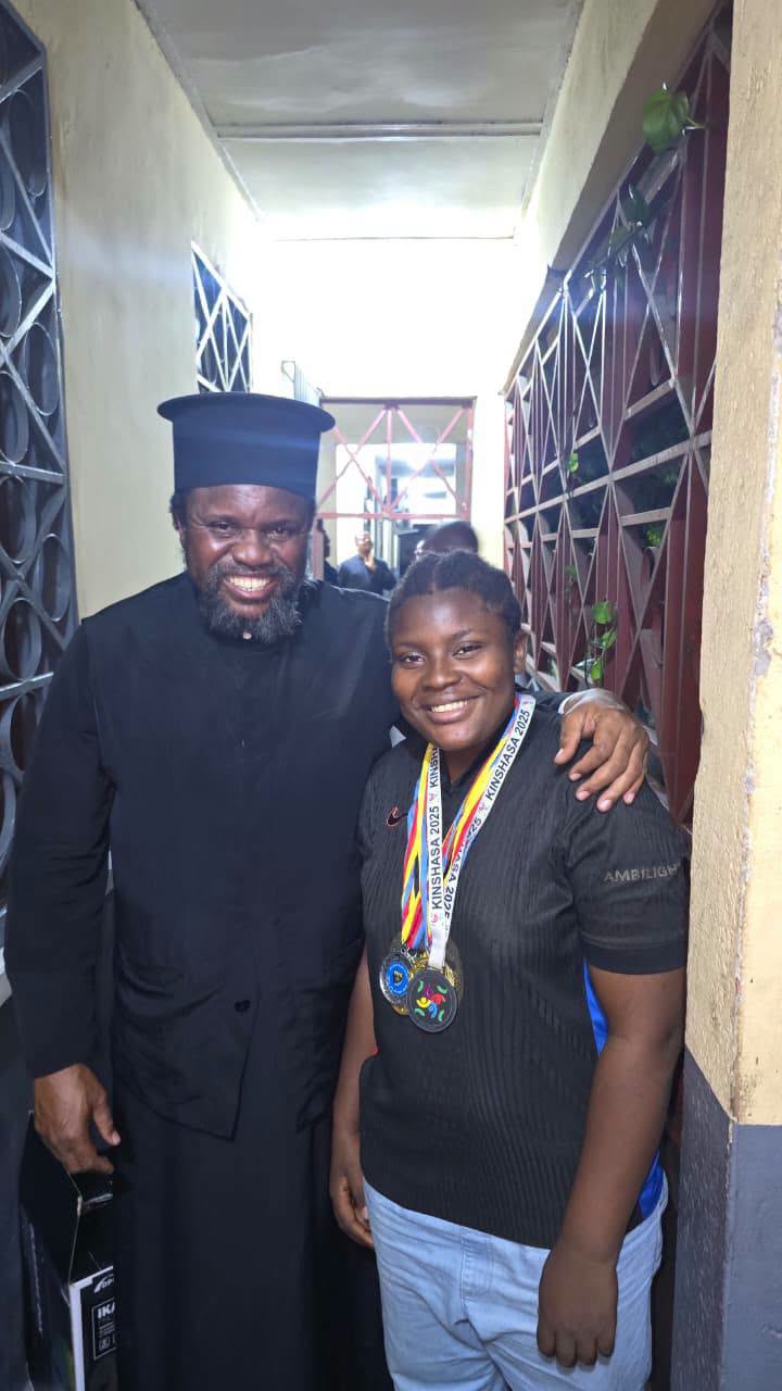 La Championne de Judo Catherine Andréa SANTU reçue par notre Saint Père Mgr Chariton ILUNGA