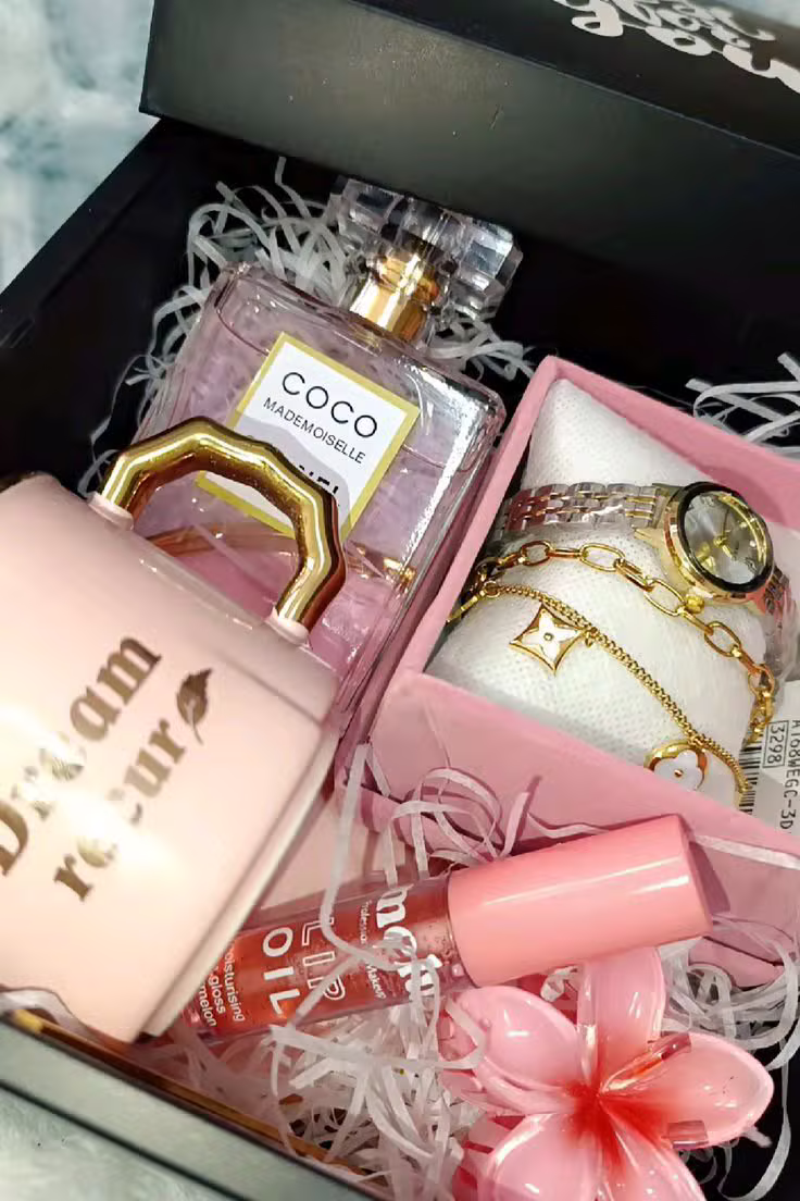 Curated Gift Boxes